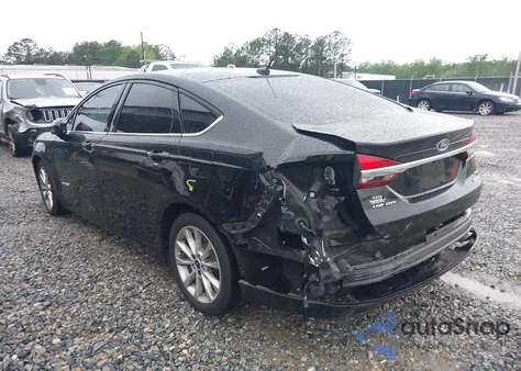 2017 Ford Fusion Hybrid Se z USA, uszkodzony, nr VIN 3FA6P0LU2HR358576